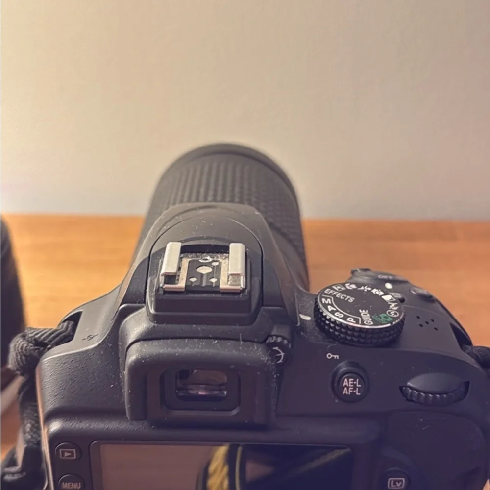 Nikon D3400 Black DSLR Camera with Bag
